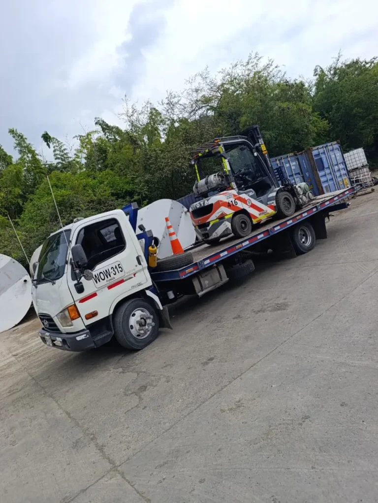transporte-de-montacargas-industrial-yumbo
